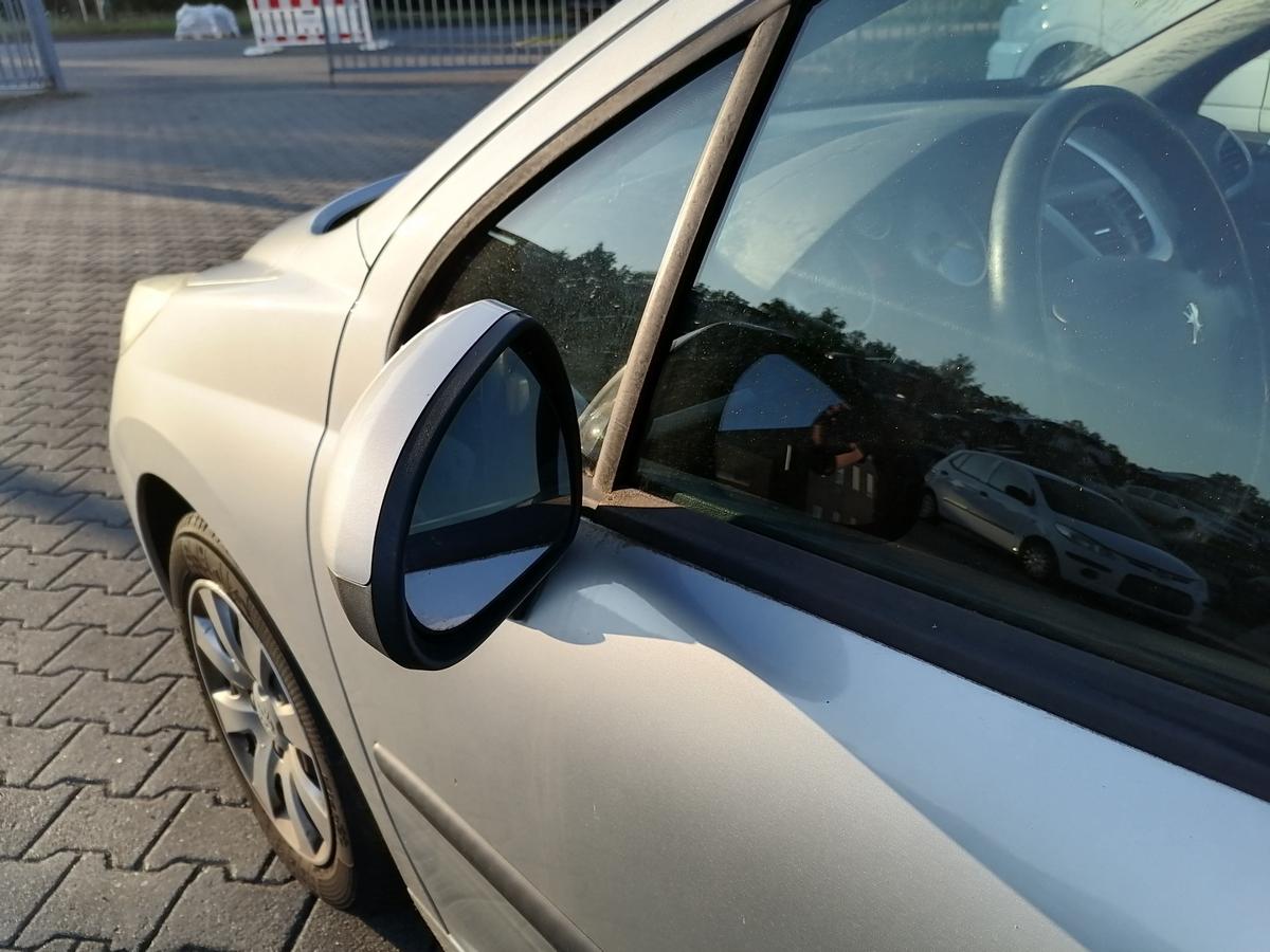 Peugeot 207 original Au&szlig;enspiegel links EZR Aluminium Grau elektrisch verstellbar Bj.2007